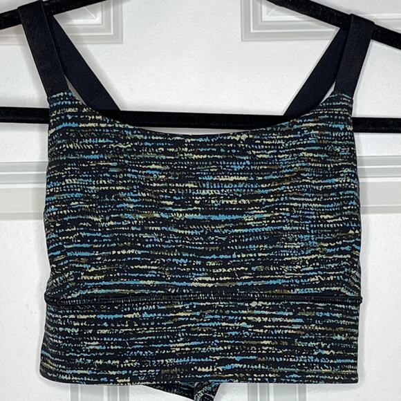 Lululemon Blue Black Cream Sports Bra Size 6 Crossover Straps - Picture 1 of 4